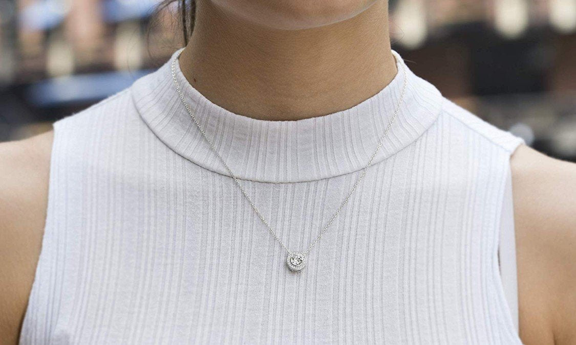 ALILY Round Halo Necklace Made with Crystals in 18K Gold Plated