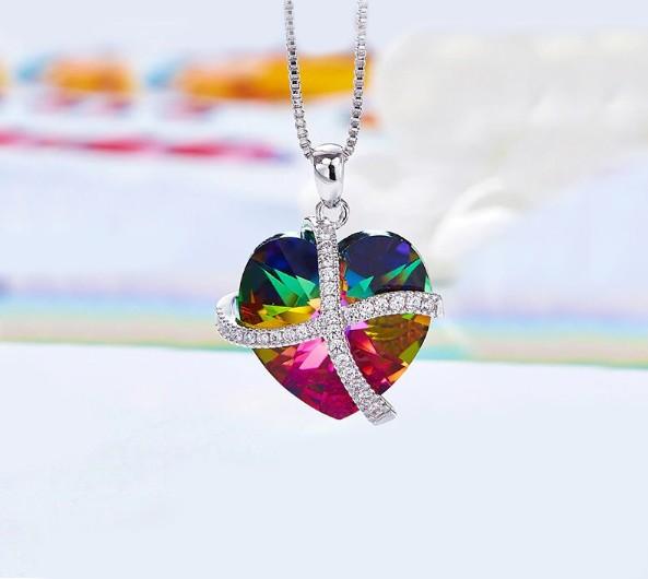 Rainbow Sleek Heart Pav'e Lining Necklace in 14K White Gold