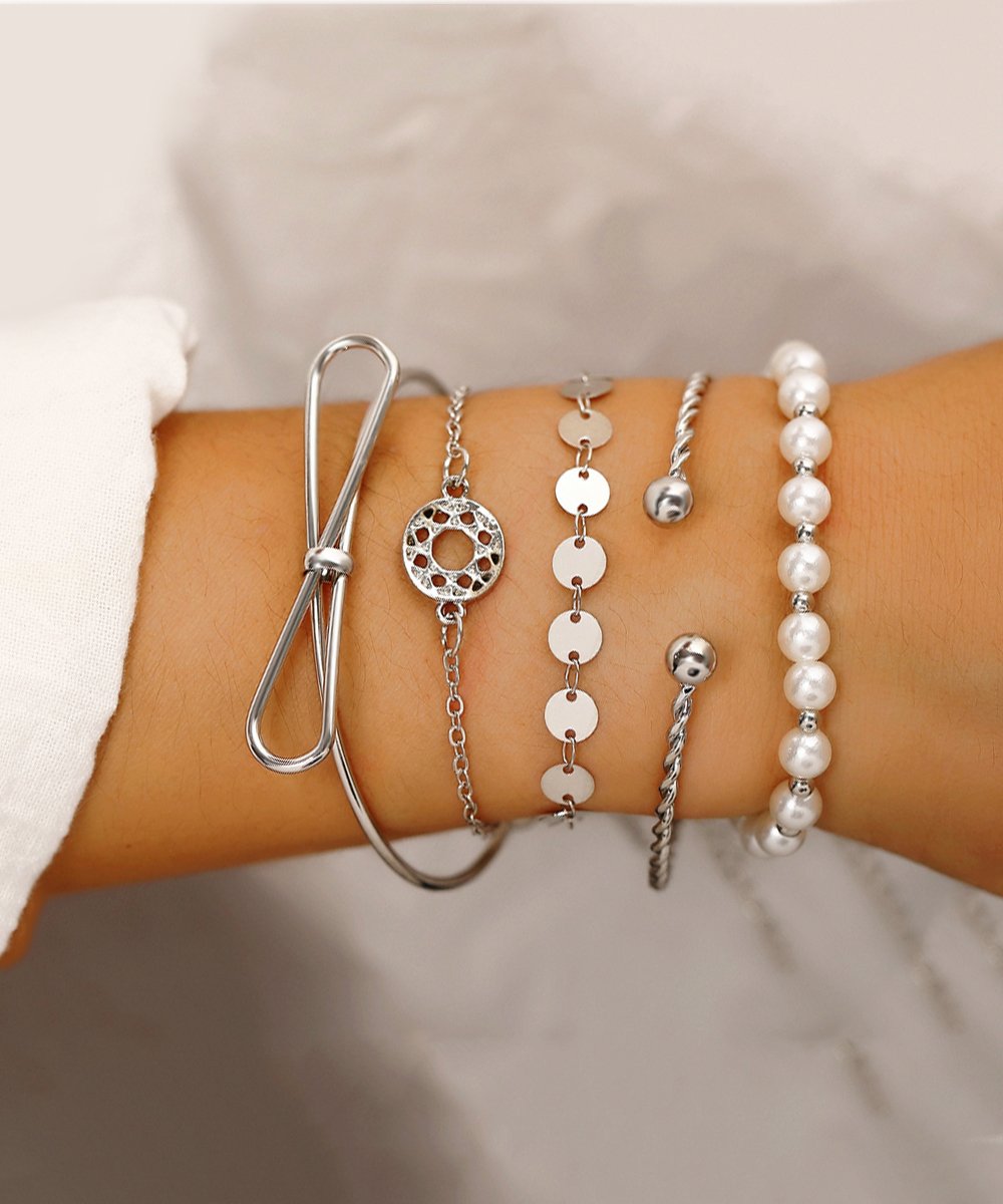 18K White Gold Plated Bracelet in 18K White Gold Plated