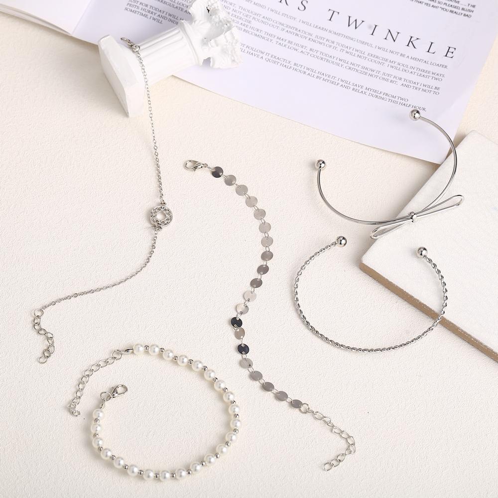 18K White Gold Plated Bracelet in 18K White Gold Plated