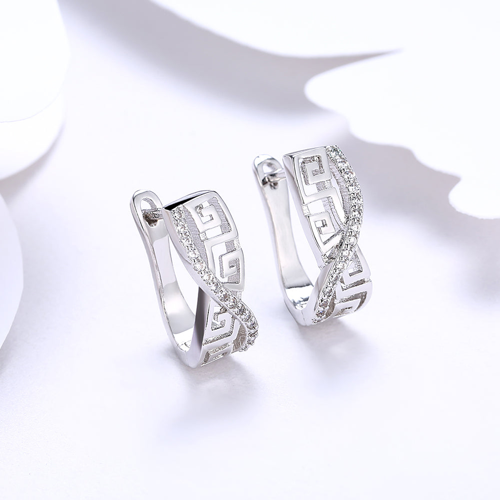 Italian Twist Roman Design Leverback Earring in 18K White Gold Plated with Crystals