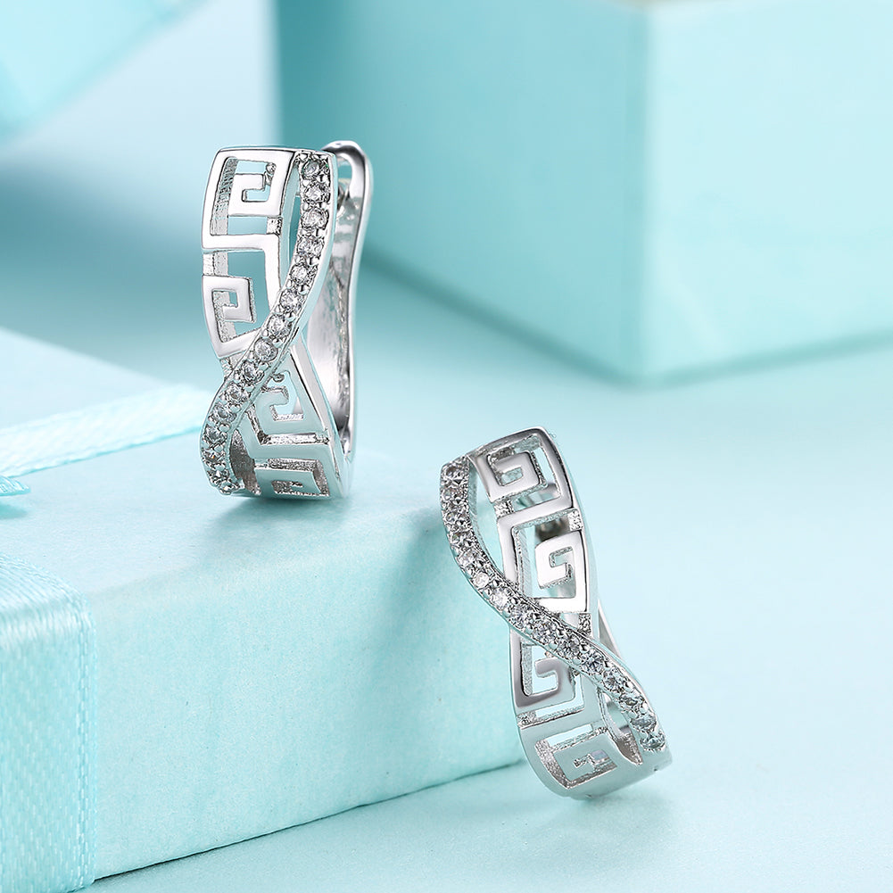 Italian Twist Roman Design Leverback Earring in 18K White Gold Plated with Crystals