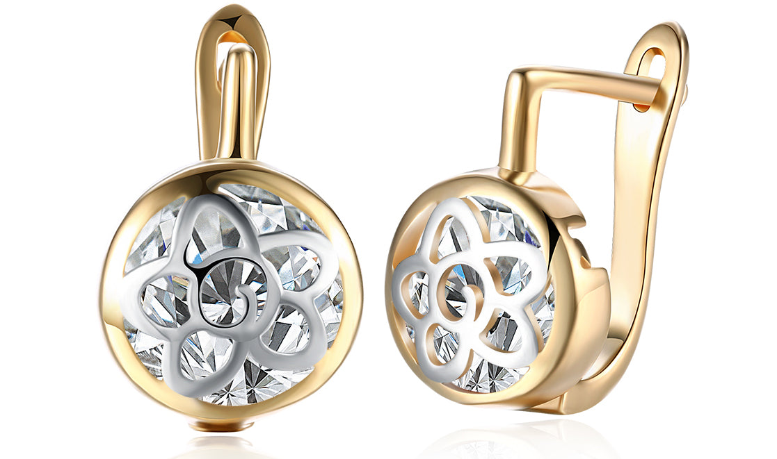 14K Gold Plating White Daisy Design Circular Clip On Earrings