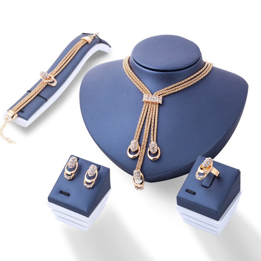 4 Piece Royal Jewelry Set With ® Crystals 18K Gold Plated Set in 18K Gold Plated