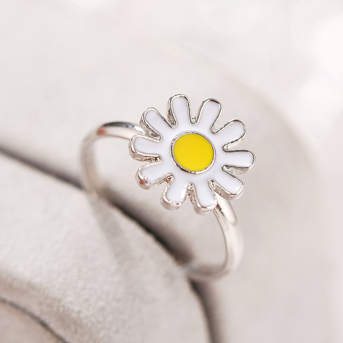 3 Piece Daisy Flower Jewelry Set 18K White Gold Plated Set in 18K White Gold Plated