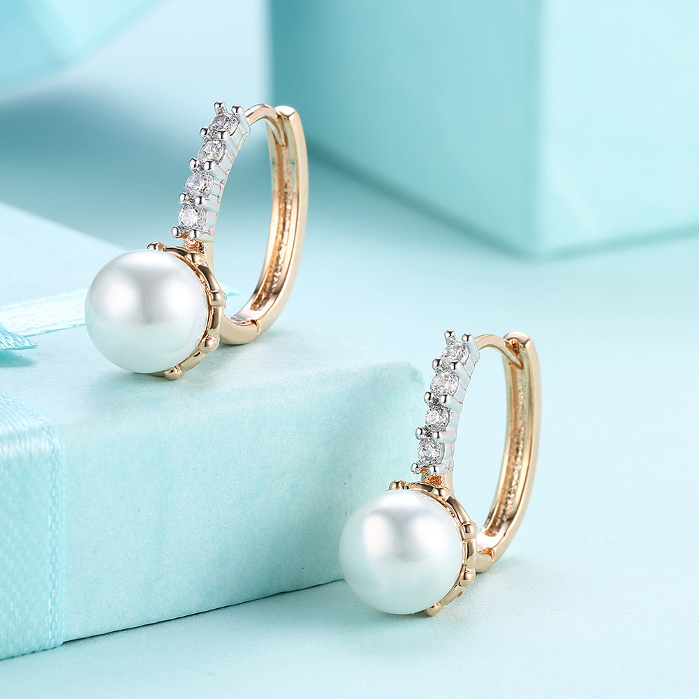 Freshwater Pearl Leverback Earring in 18K Gold Plated with  Crystals